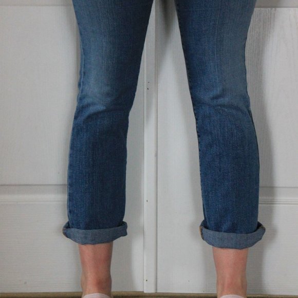 Levi's 518 Bootcut Jeans - Picture 2 of 4